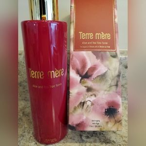 Terre Mere Aloe and Tea Tree Toner